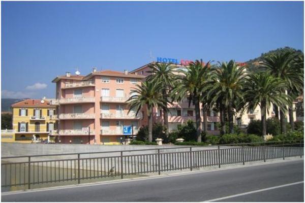 Hotel Corallo Finale Ligure Exterior photo